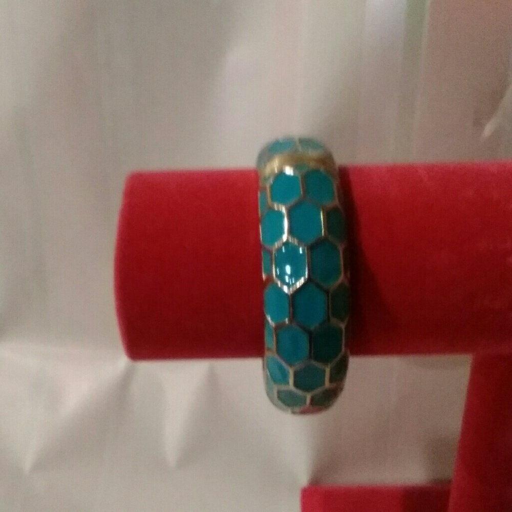 Gold and tourquoise bracelet